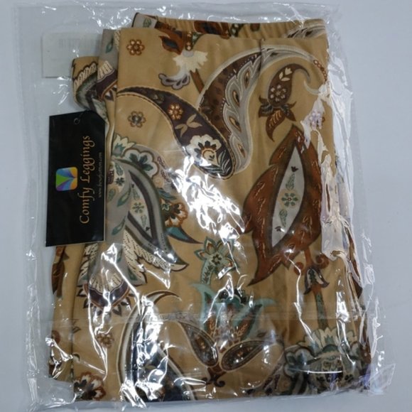 COMFY LEGGINGS Ultra Soft Printed Brushed Capri-Full Length - Picture 5 of 9